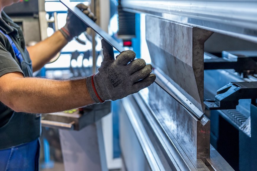 ESPECIALISTAS ELENCAM CINCO TENDÊNCIAS DO SETOR INDUSTRIAL PARA 2023